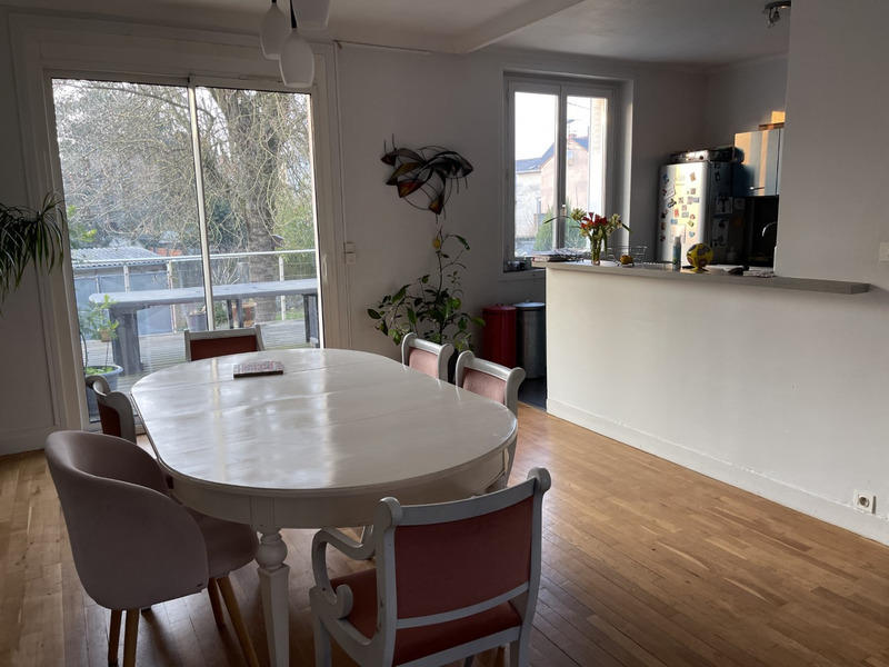 Maison de ville - 185 m² - 10 pièces