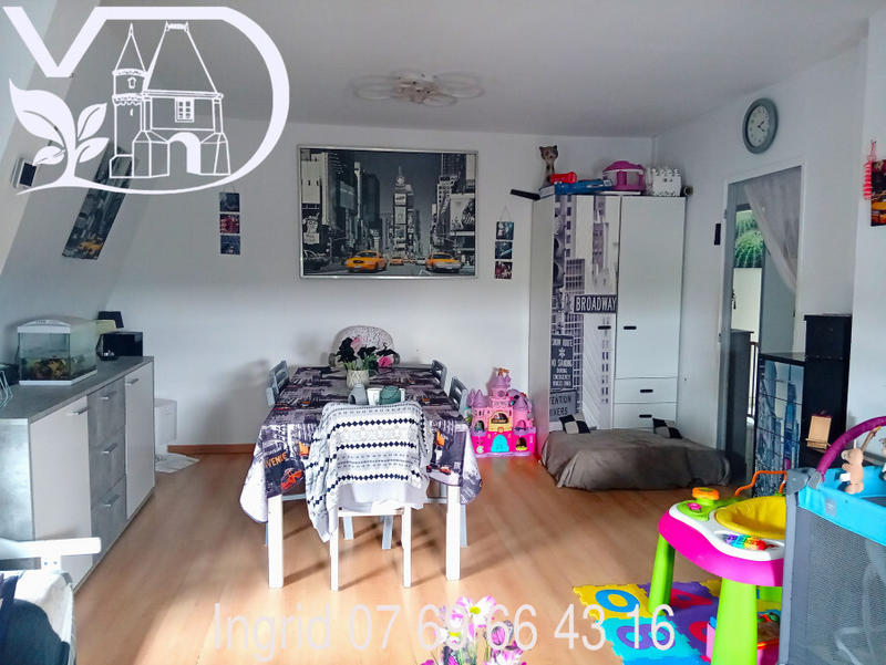 Immeuble - 241 m² - 10 pièces