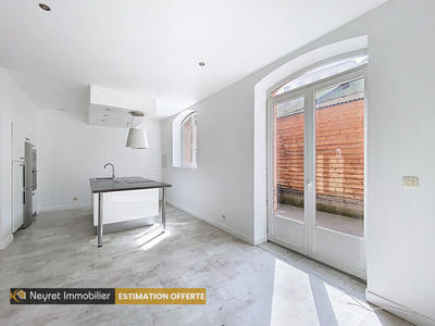 Appartement - 79 m² - 3 pièces