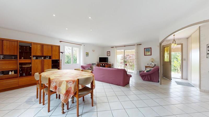 Maison - 130 m² - 5 pièces