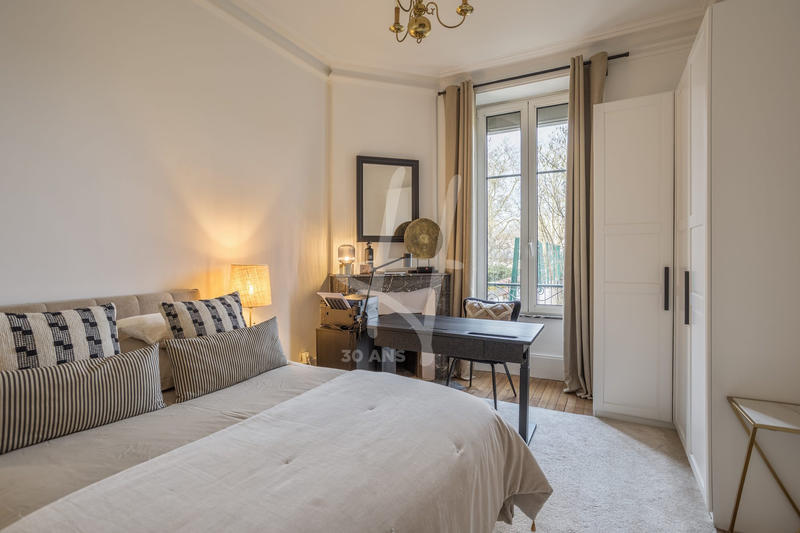 Appartement - 106 m² - 5 pièces