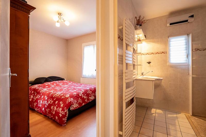 Maison - 96 m² - 3 pièces