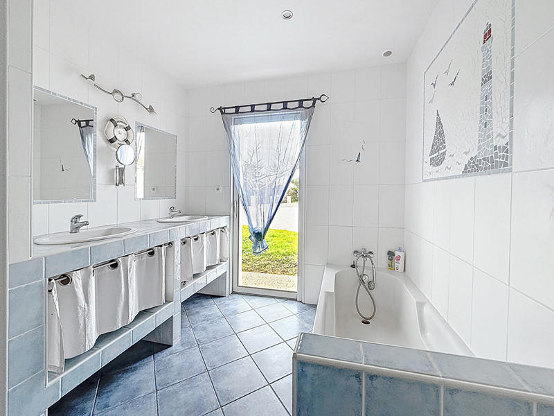 Maison - 131 m² - 5 pièces