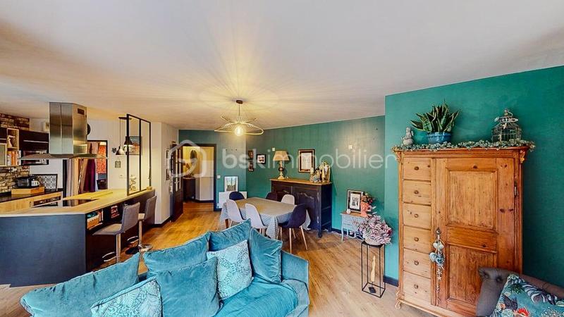 Appartement - 83 m² - 4 pièces