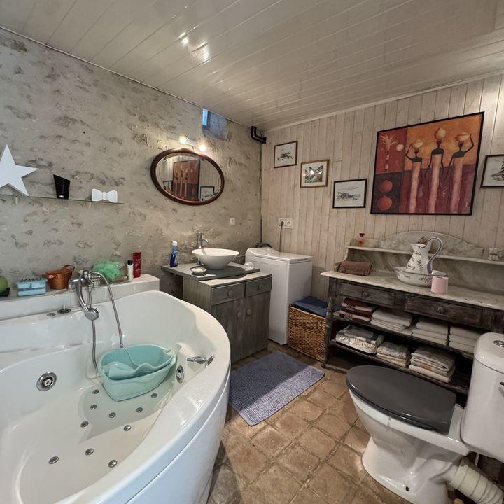 Maison - 163 m² - 6 pièces