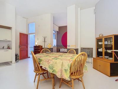 Appartement - 55 m² - 1 pièce