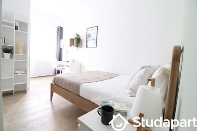 Chambre - 11 m² - 1 pièce