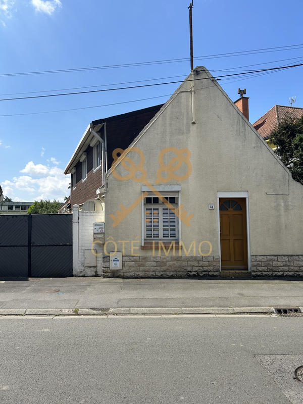 Maison - 85 m² - 4 pièces