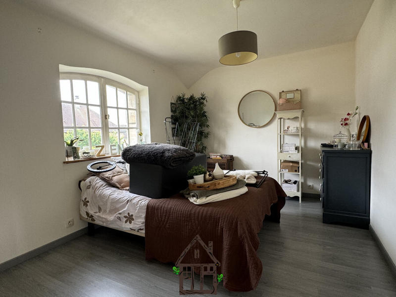 Maison - 153 m² - 8 pièces