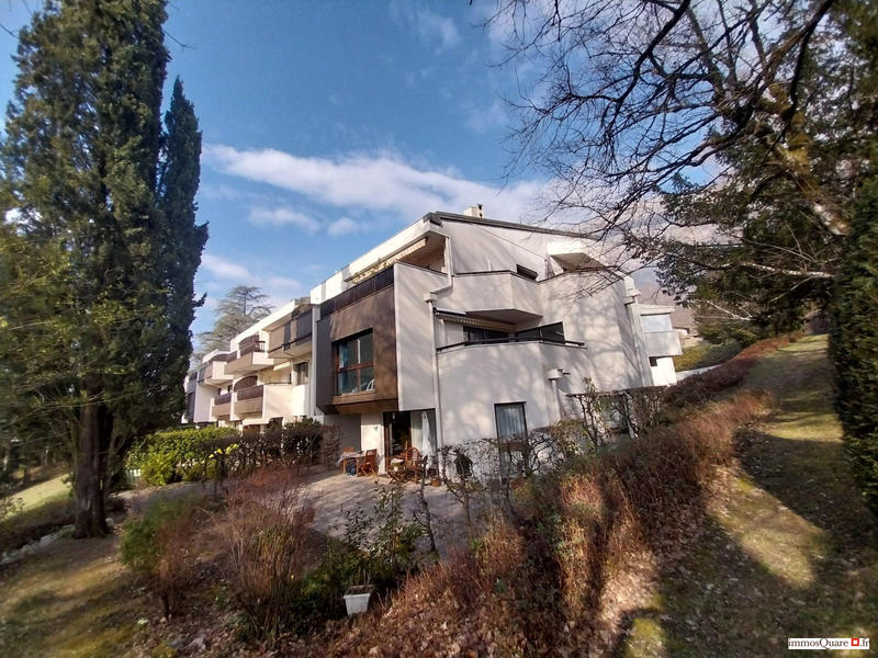 Appartement - 60 m² - 2 pièces