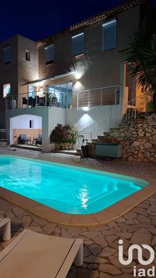 Maison - 159 m² - 5 pièces