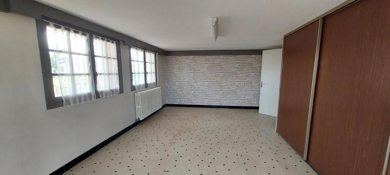 Maison - 200 m² - 8 pièces