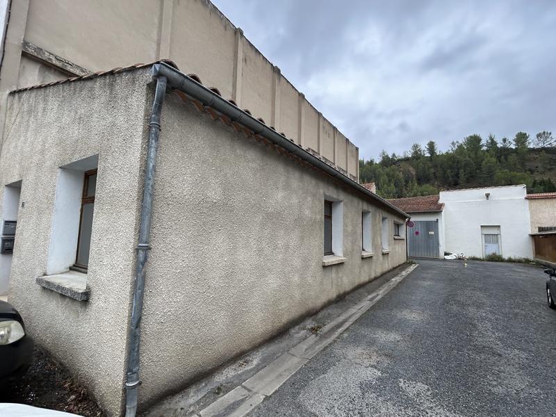 Local d'activités - 94 m² - 4 pièces