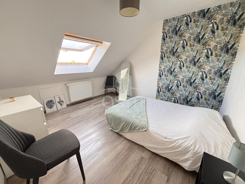 Maison contemporaine - 196 m² - 7 pièces