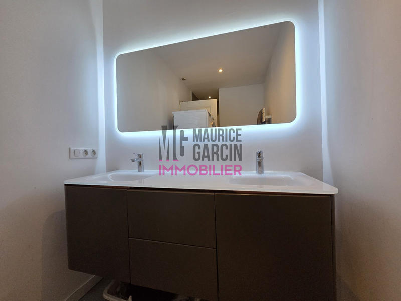 Maison - 99 m² - 4 pièces