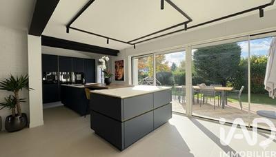 Maison - 150 m² - 7 pièces