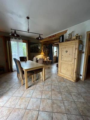 Villa - 183 m² - 11 pièces