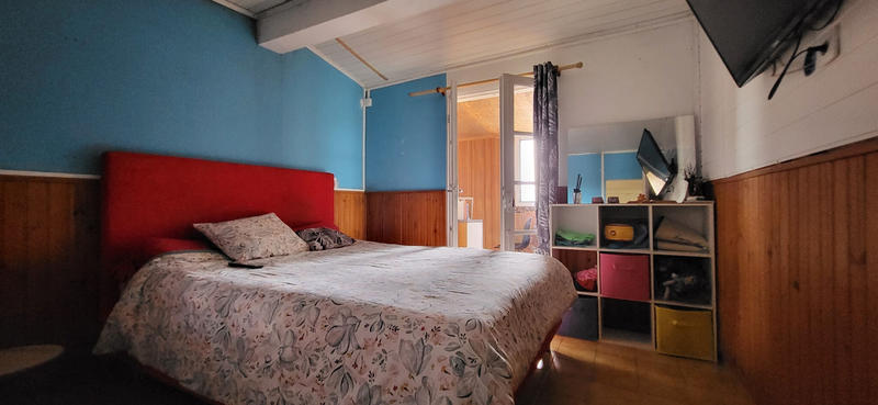 Maison - 167 m² - 9 pièces