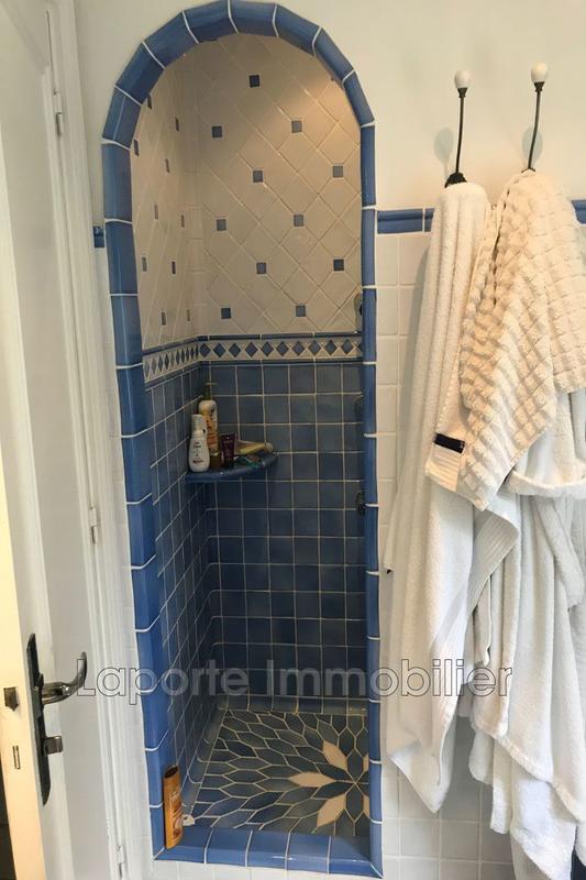 Villa - 187 m² - 6 pièces