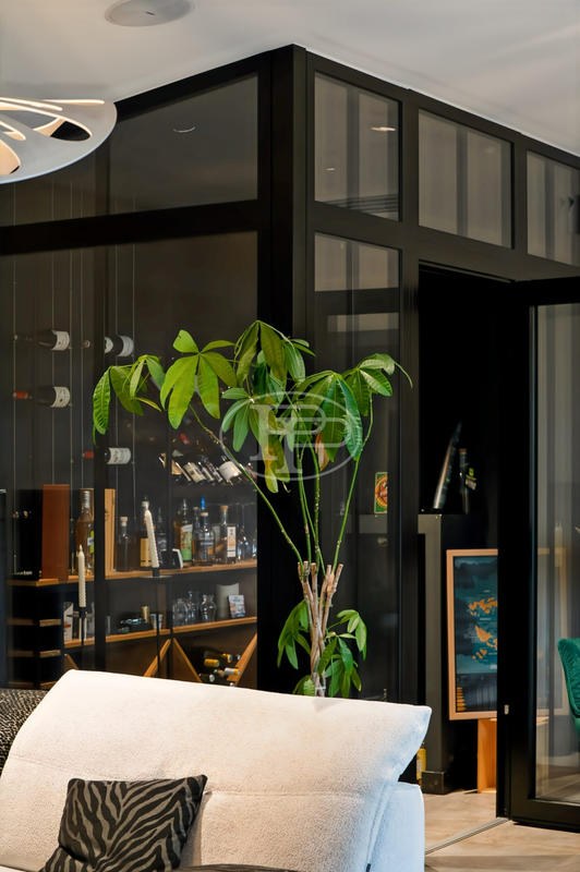 Maison contemporaine - 189 m² - 6 pièces