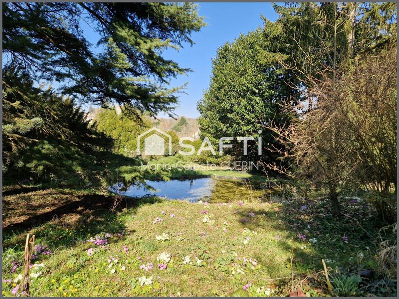 Maison - 340 m² - 11 pièces