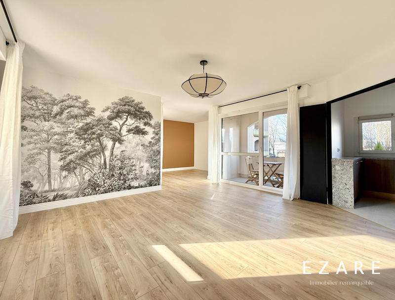 Appartement - 84 m² - 4 pièces