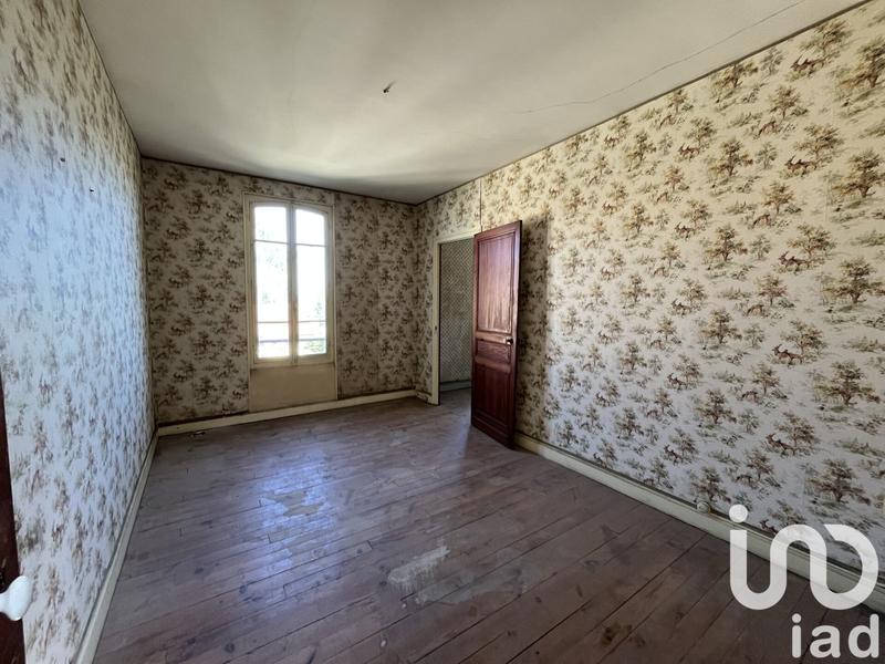 Maison - 287 m² - 13 pièces