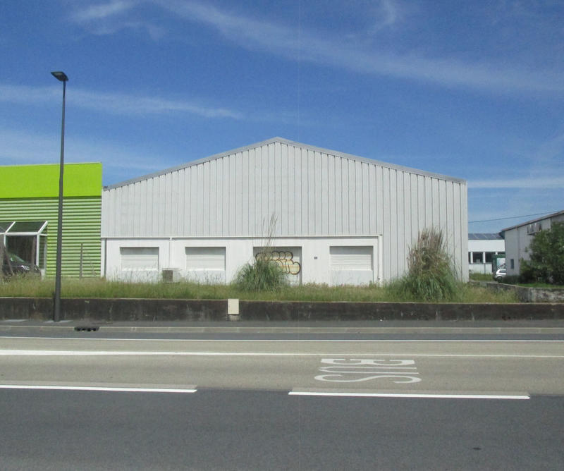 Local commercial - 640 m²