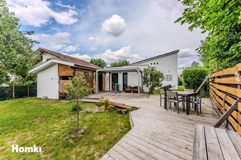 Maison - 96 m² - 4 pièces