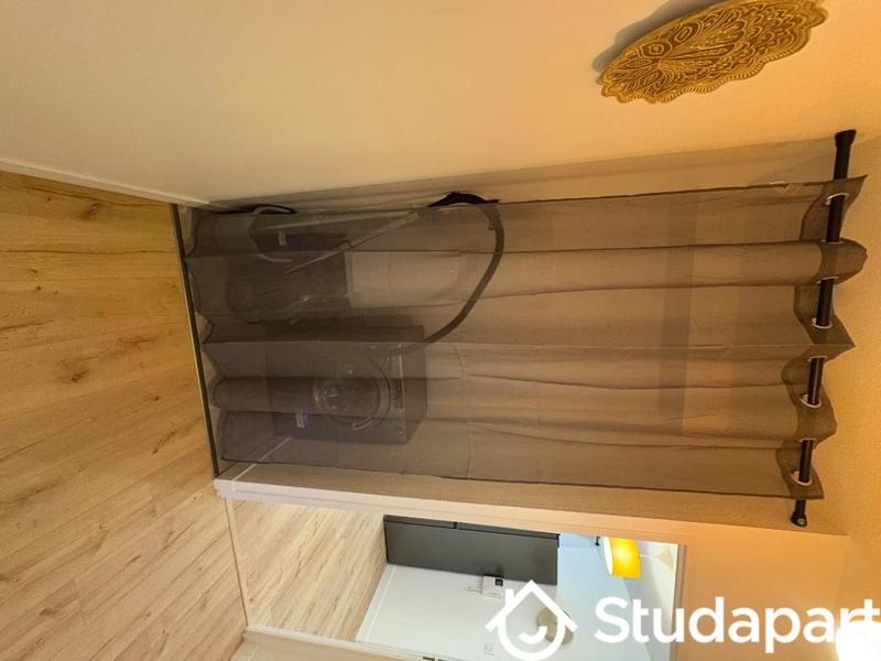 Chambre - 12 m² - 1 pièce