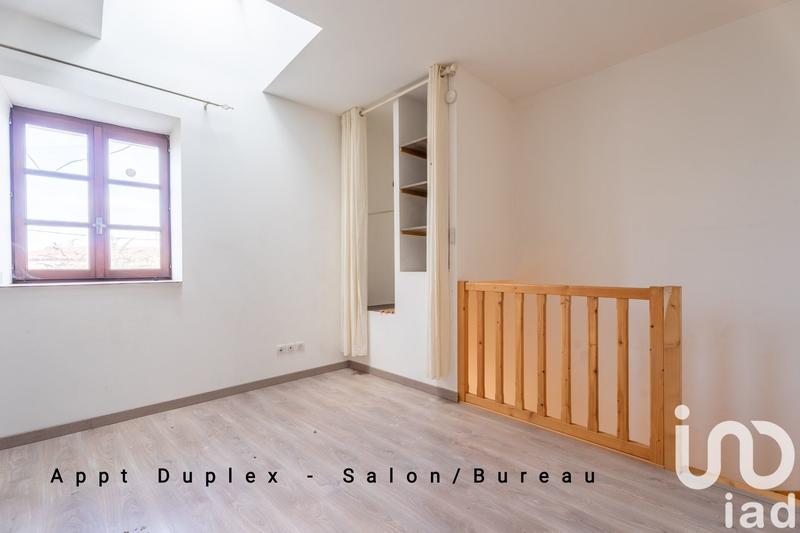 Maison - 265 m² - 9 pièces