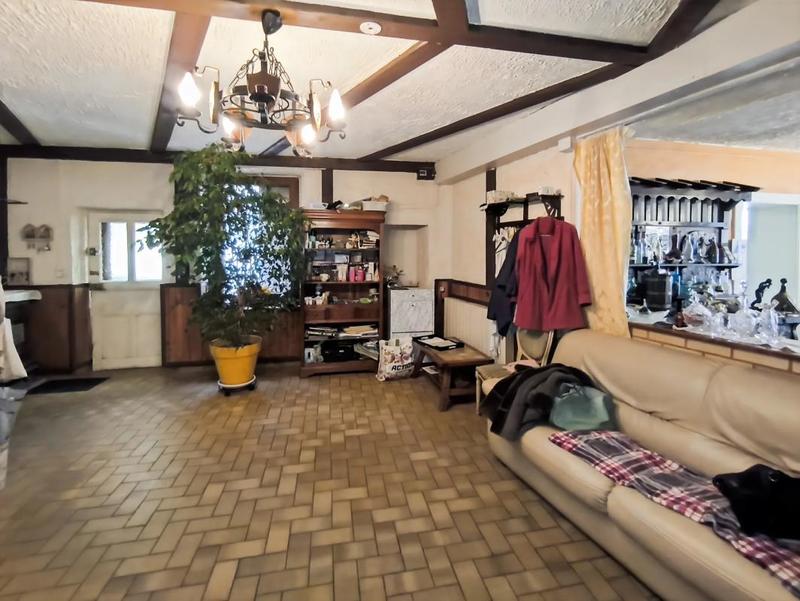 Maison - 306 m² - 11 pièces