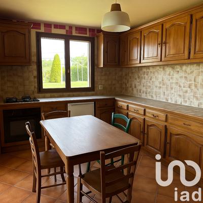 Maison - 141 m² - 5 pièces