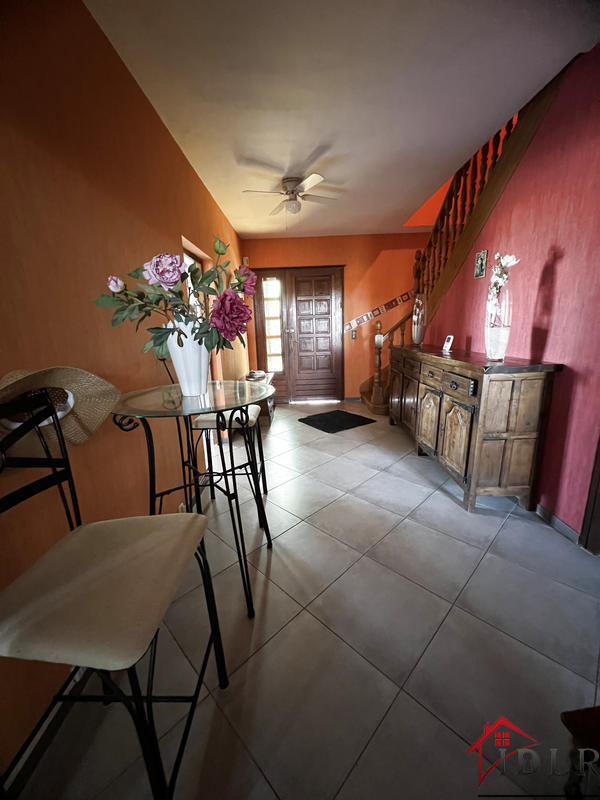 Propriété - 230 m² - 7 pièces