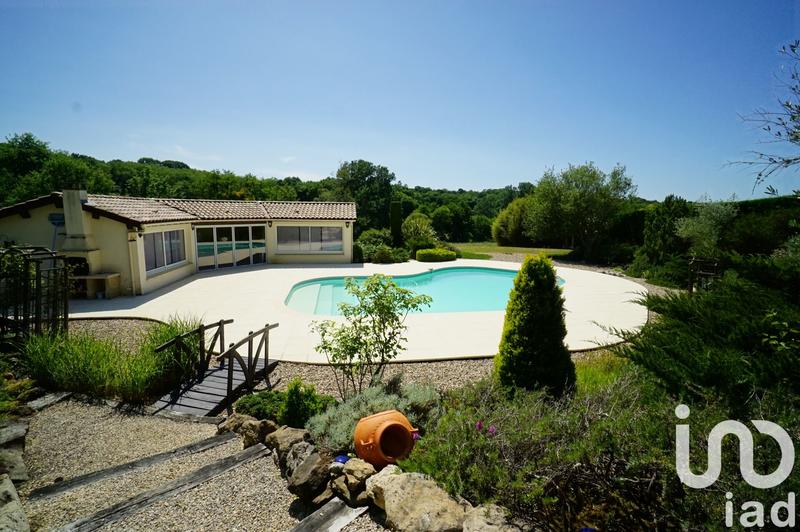 Maison - 314 m² - 10 pièces