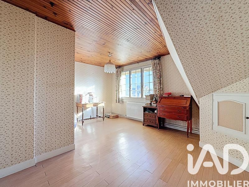 Maison - 145 m² - 8 pièces