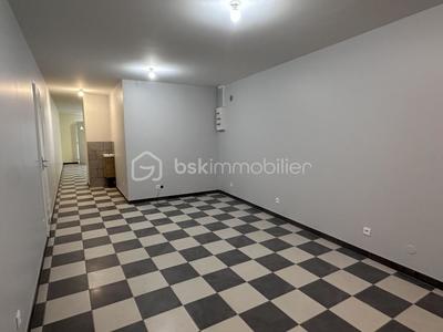 Bureau - 60 m² - 2 pièces