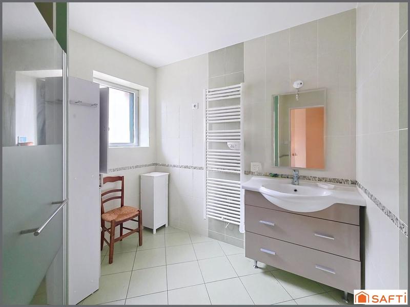 Maison - 95 m² - 3 pièces