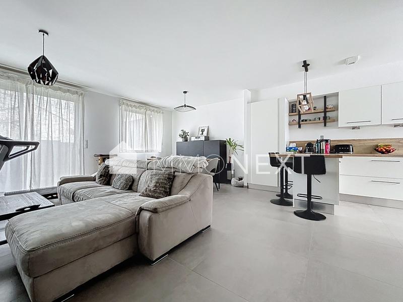 Maison - 88 m² - 5 pièces