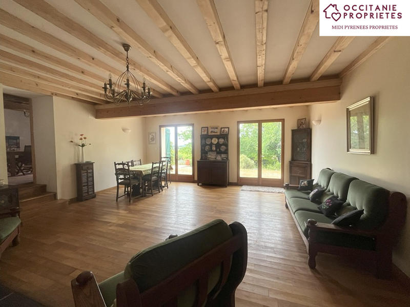 Maison - 150 m² - 5 pièces