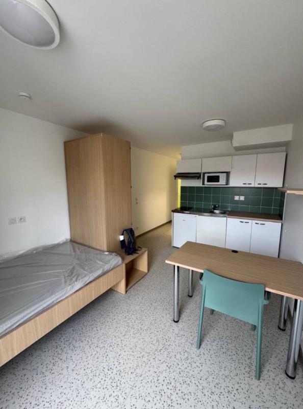 Studio - 20 m² - 1 pièce