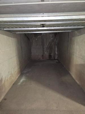 Parking / Garage - 12 m²