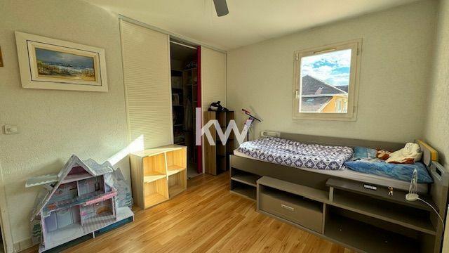 Maison jumelée - 118 m² - 5 pièces