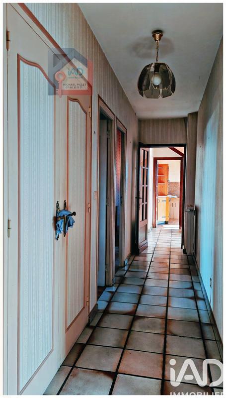 Maison - 198 m² - 8 pièces