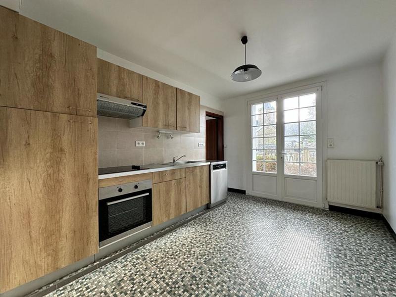 Immeuble - 158 m² - 7 pièces