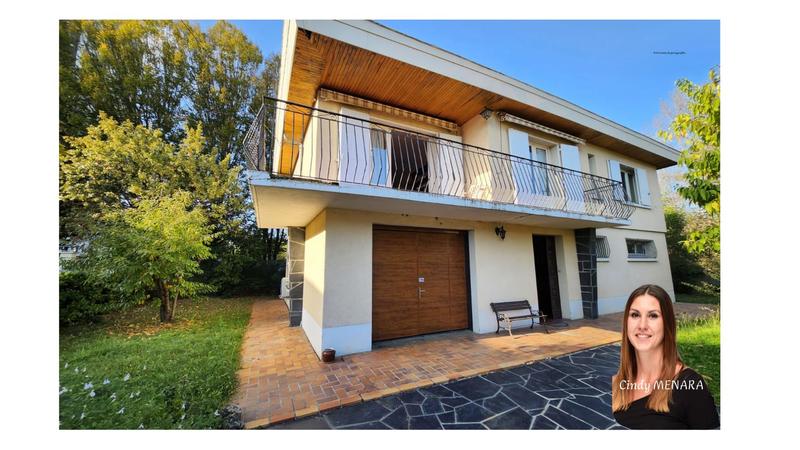 Maison traditionnelle - 110 m² - 6 pièces