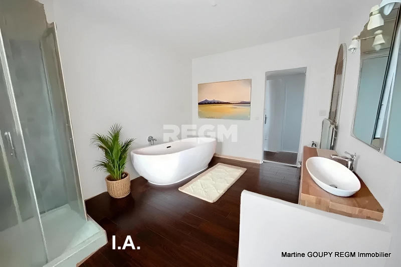 Appartement - 74 m² - 3 pièces