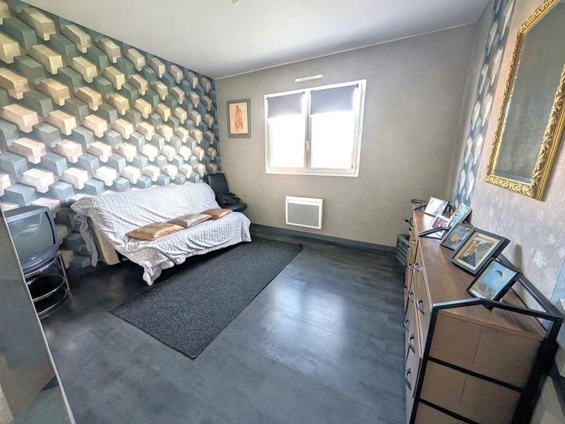 Maison - 94 m² - 4 pièces