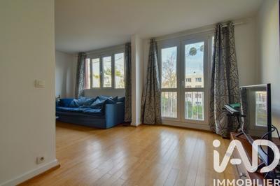 Appartement - 97 m² - 6 pièces