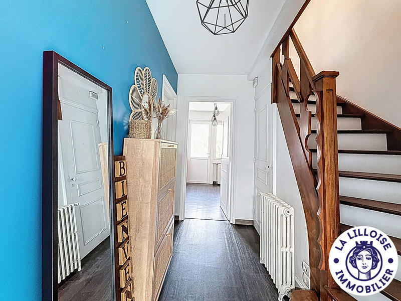 Maison - 95 m² - 5 pièces